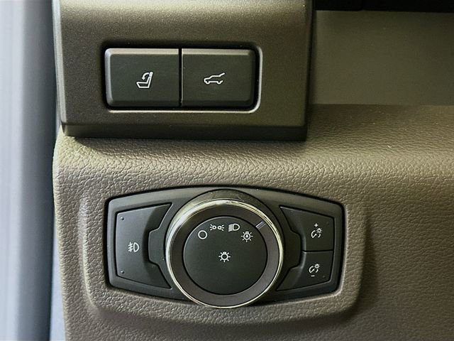 Used 2019 Ford Expedition Limited w/ Equipment Group 301A image 11