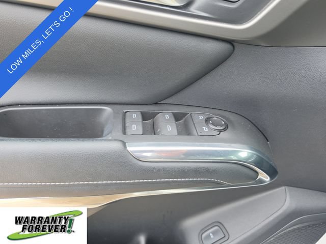 Used 2024 Chevrolet Traverse LS w/ Midnight/Sport Edition FWD image 18