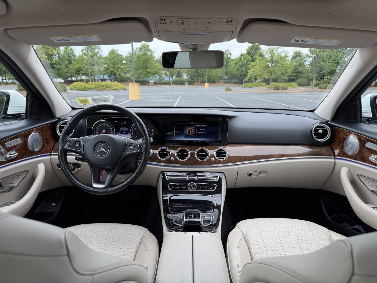 Used 2018 Mercedes-Benz E 300 4MATIC image 20