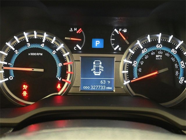 Used 2015 Toyota 4Runner SR5 image 30