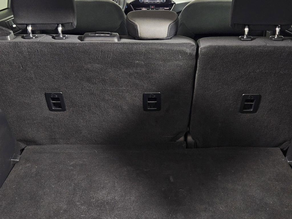 Used 2021 Ford Escape SE w/ SE Sport Appearance Package image 33