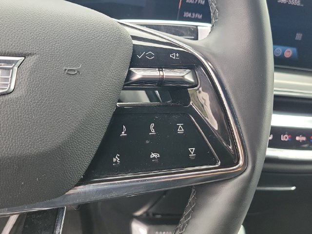Certified 2024 Cadillac Lyriq Luxury w/ LPO, Floor Liner Package AWD/4WD image 32