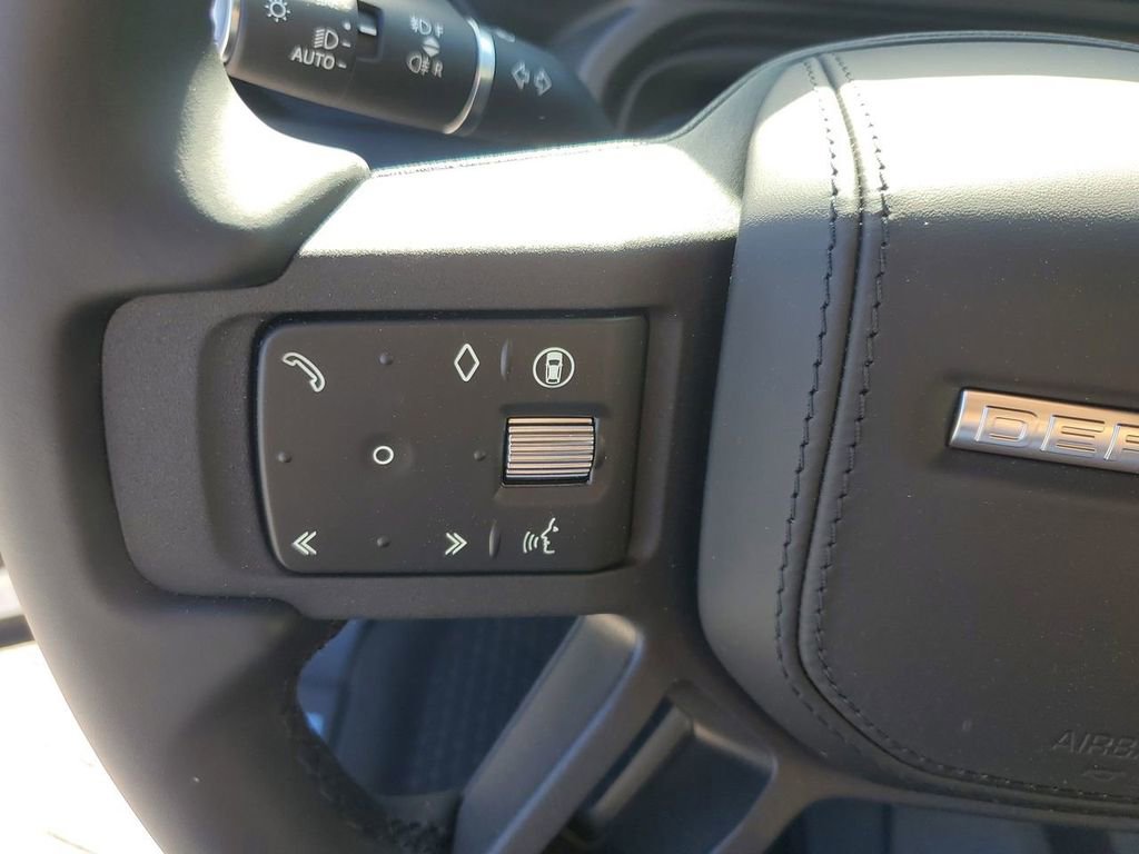 New 2024 Land Rover Defender 130 Outbound AWD/4WD image 4