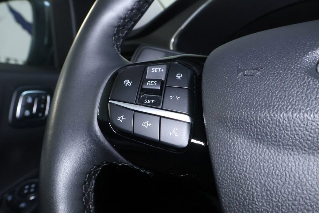 Used 2024 Ford Escape Platinum image 21