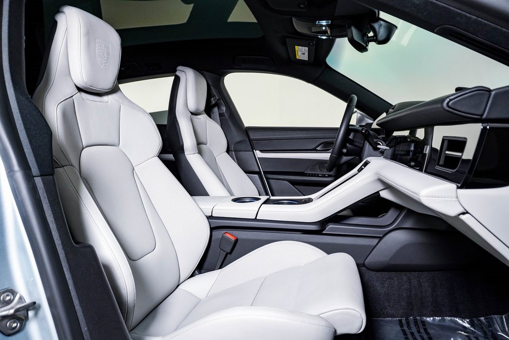 Certified 2024 Porsche Taycan 4 Cross Turismo w/ Premium Package image 15