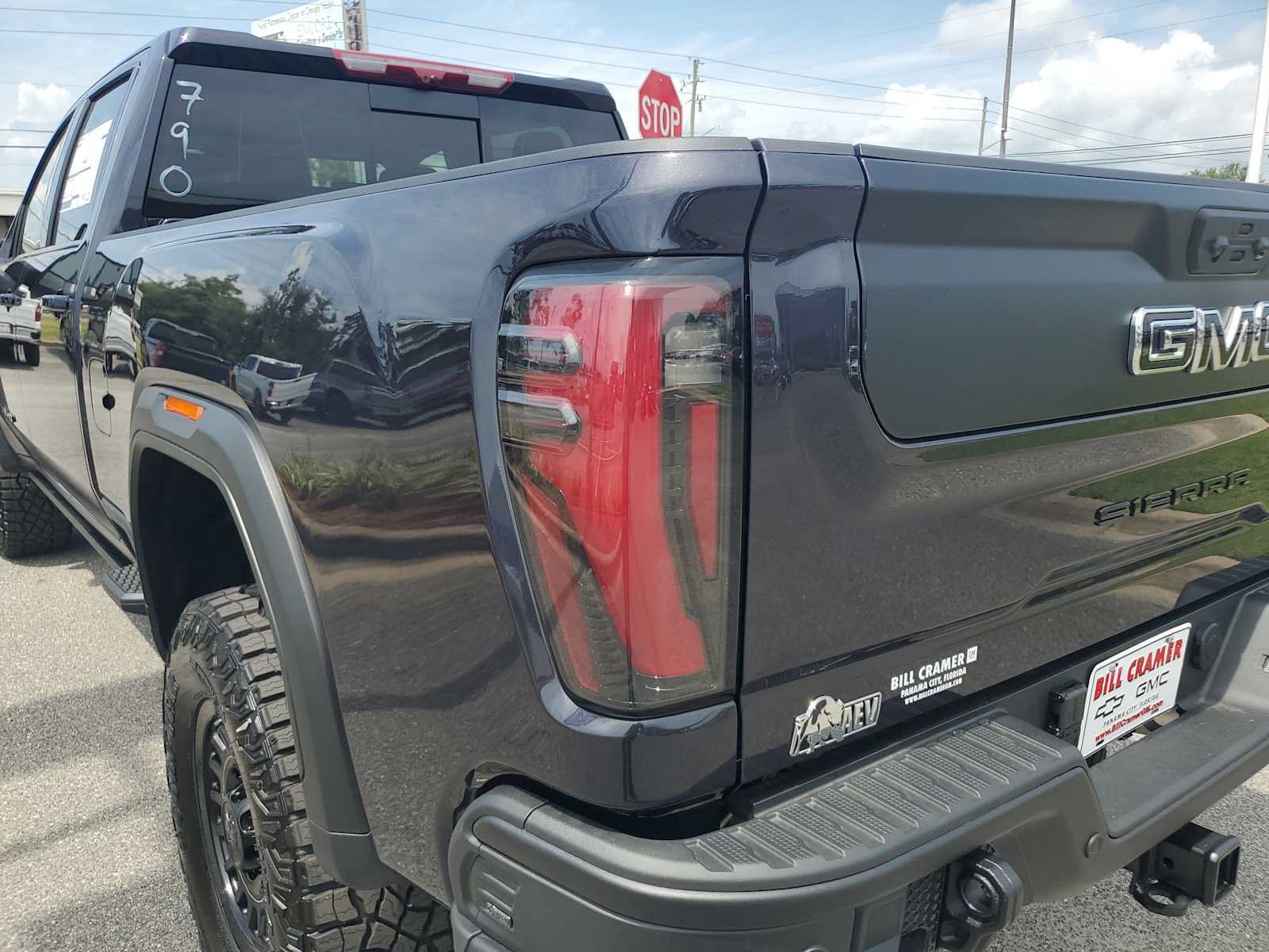New 2026 GMC Sierra 2500 AT4X w/ AT4X AEV Edition AWD/4WD image 16