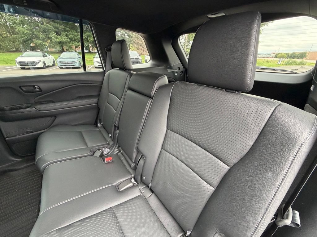 Used 2022 Honda Passport EX-L image 8