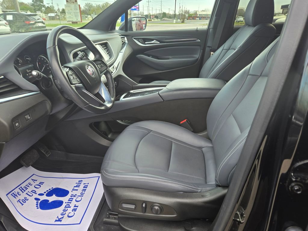 Used 2024 Buick Enclave Essence w/ Experience Buick Package FWD image 7