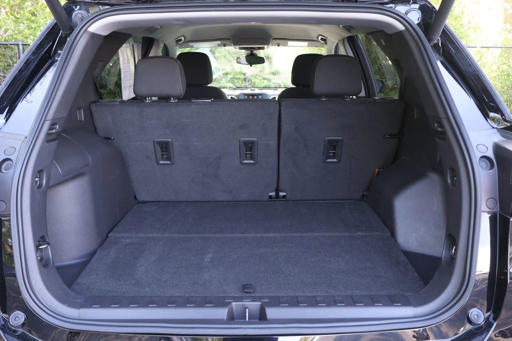 Used 2023 Chevrolet Equinox LT AWD/4WD image 50