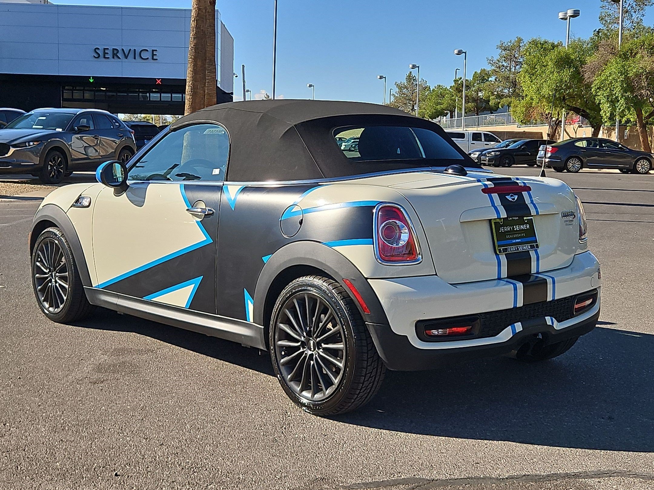 Used 2014 MINI Cooper Roadster S FWD image 3