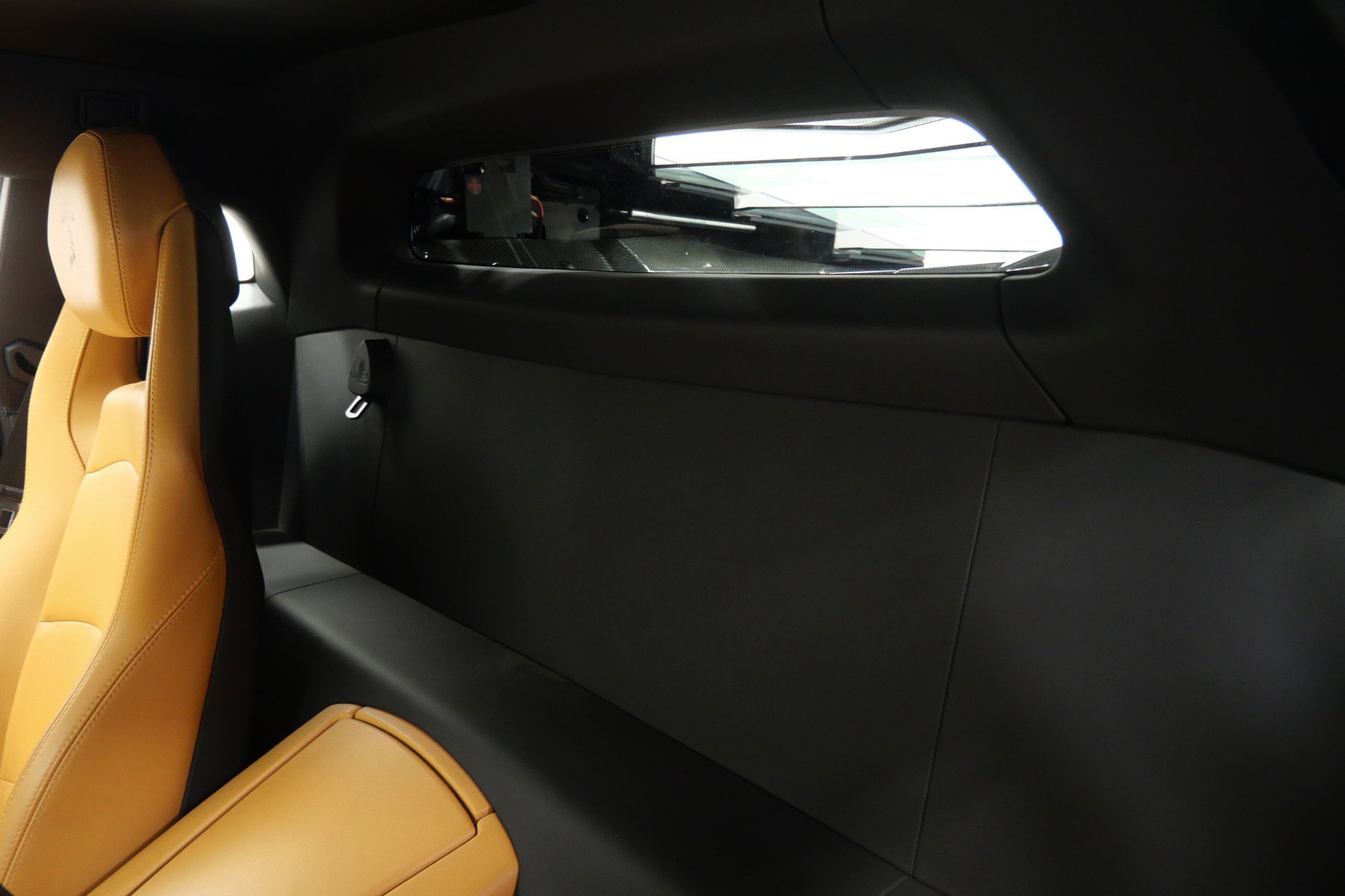 Used 2014 Lamborghini Aventador LP 700-4 image 28