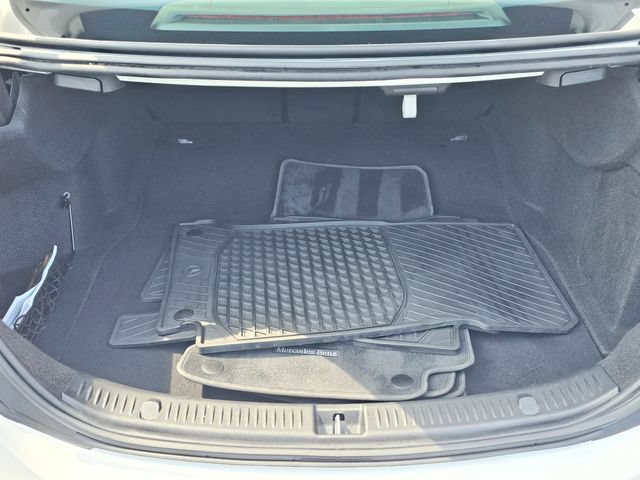 Certified 2020 Mercedes-Benz E 350 4MATIC Sedan w/ Parking Assistance Package image 12