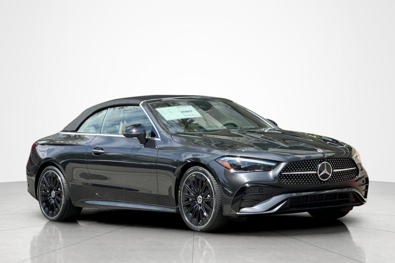 New 2026 Mercedes-Benz CLE 450 4MATIC Cabriolet image 9