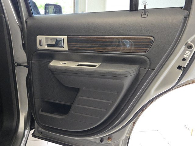 Used 2008 Lincoln MKX AWD image 10