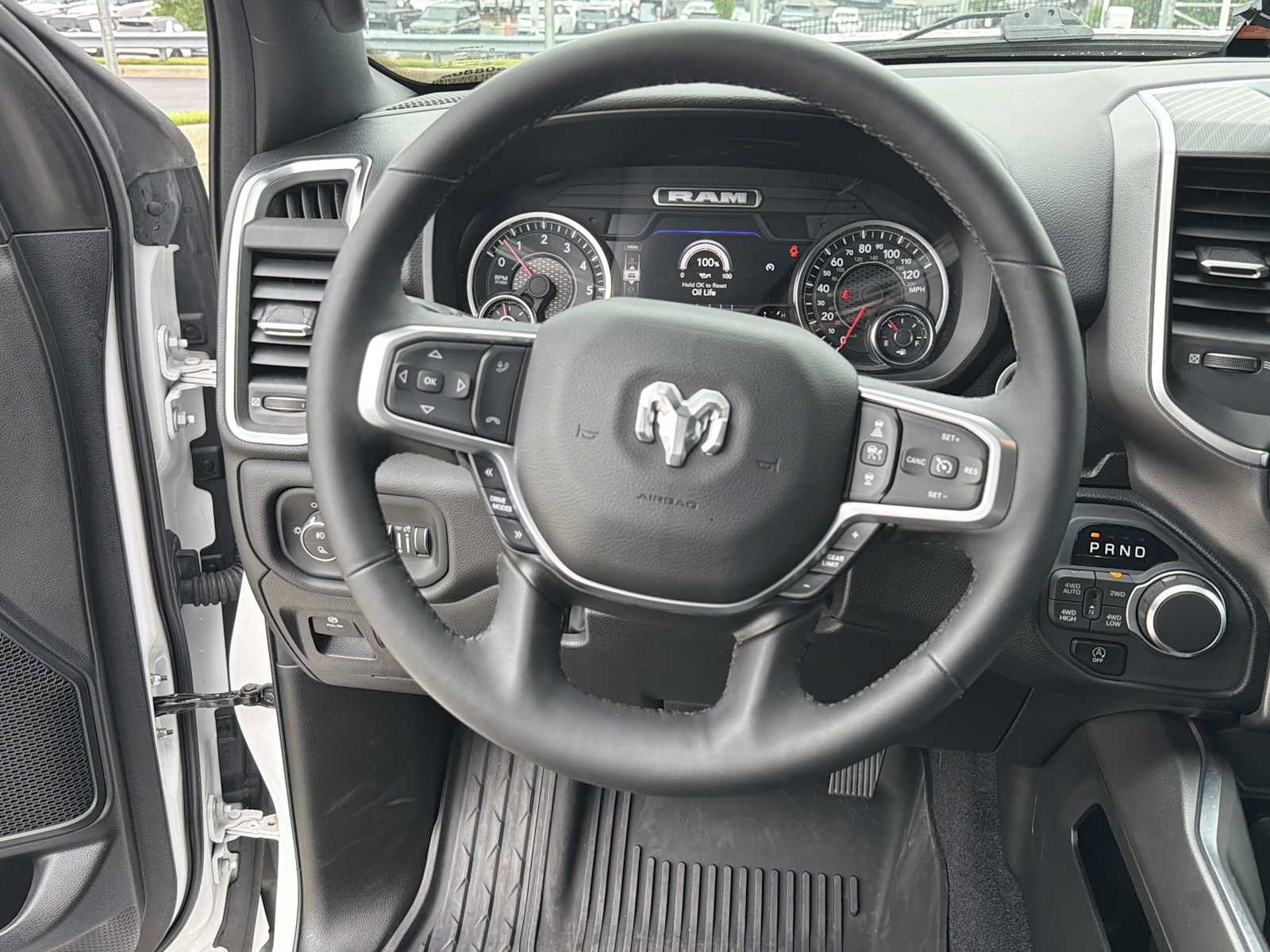 Used 2025 RAM 1500 Big Horn AWD/4WD image 15