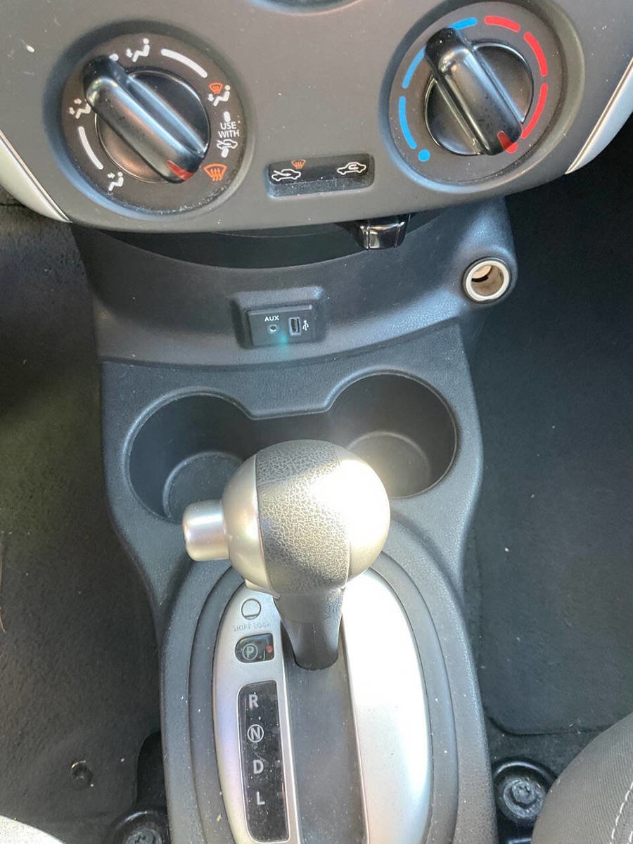 Used 2019 Nissan Versa SV image 14