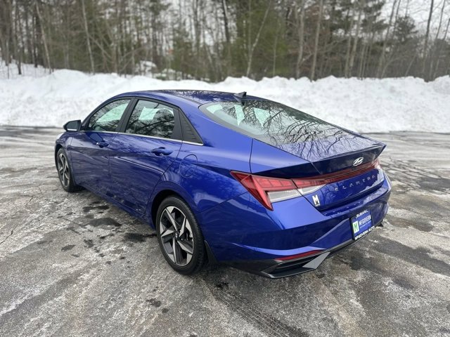 Used 2023 Hyundai Elantra Limited image 8