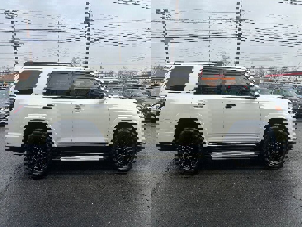 Used 2020 Toyota 4Runner Nightshade image 8