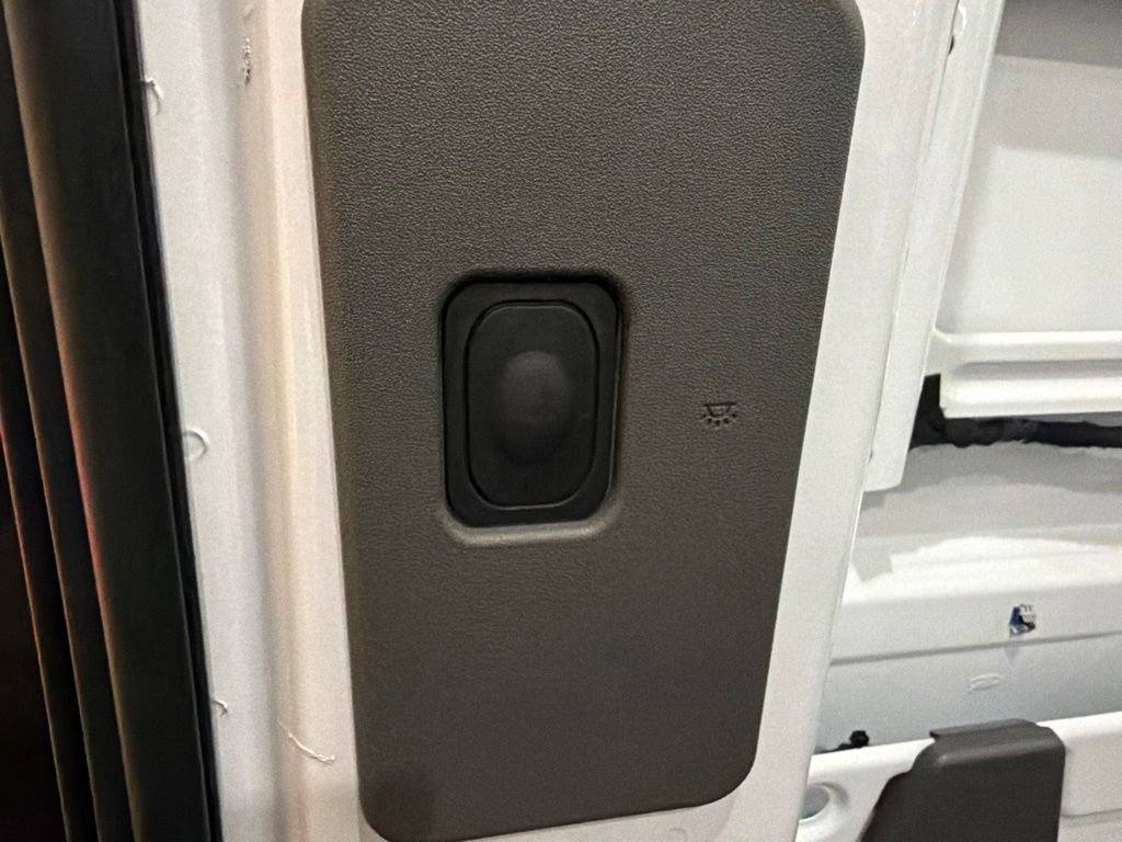 New 2026 Ford Transit 250 148 Medium Roof RWD image 32