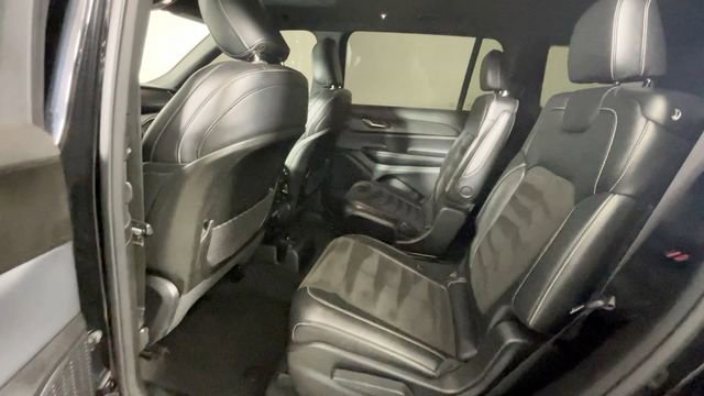 Used 2023 Jeep Grand Cherokee L Laredo AWD/4WD image 14
