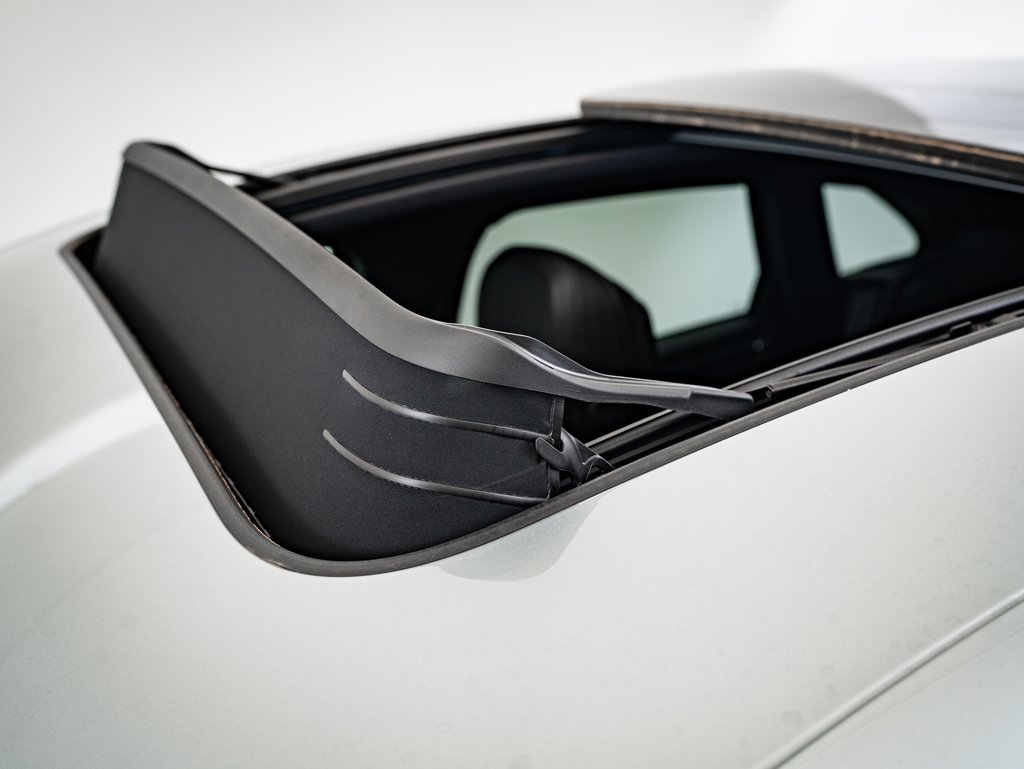 Used 2025 Porsche Macan image 13