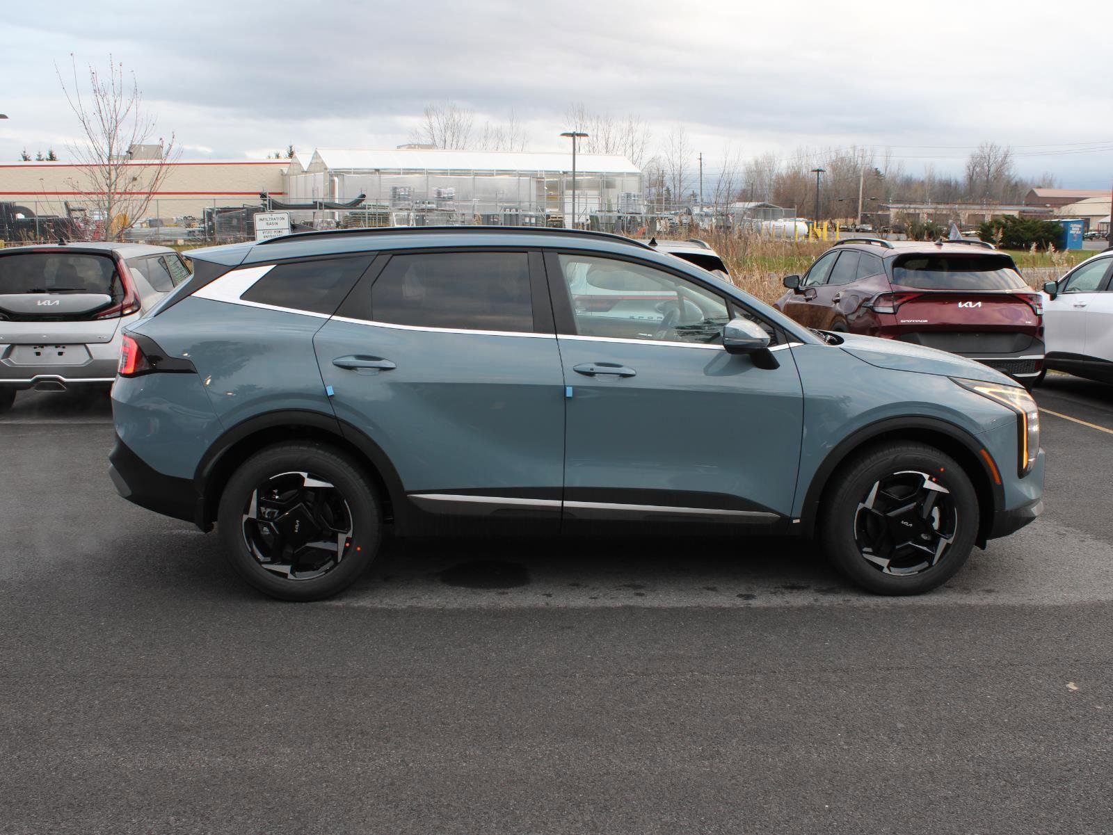 New 2026 Kia Sportage AWD Hybrid image 4