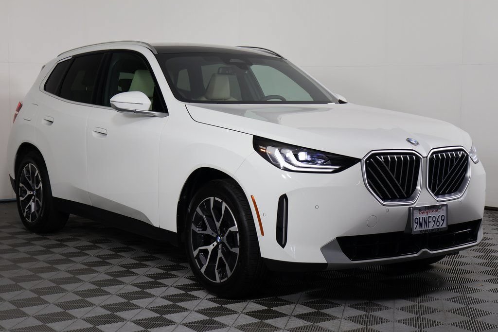 Certified 2026 BMW X3 xDrive30i w/ Convenience Package AWD/4WD image 3