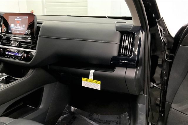 New 2025 Nissan Pathfinder SV w/ Cargo Package image 33