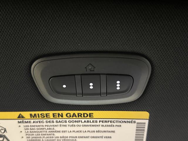 New 2026 Chrysler Pacifica Select image 27