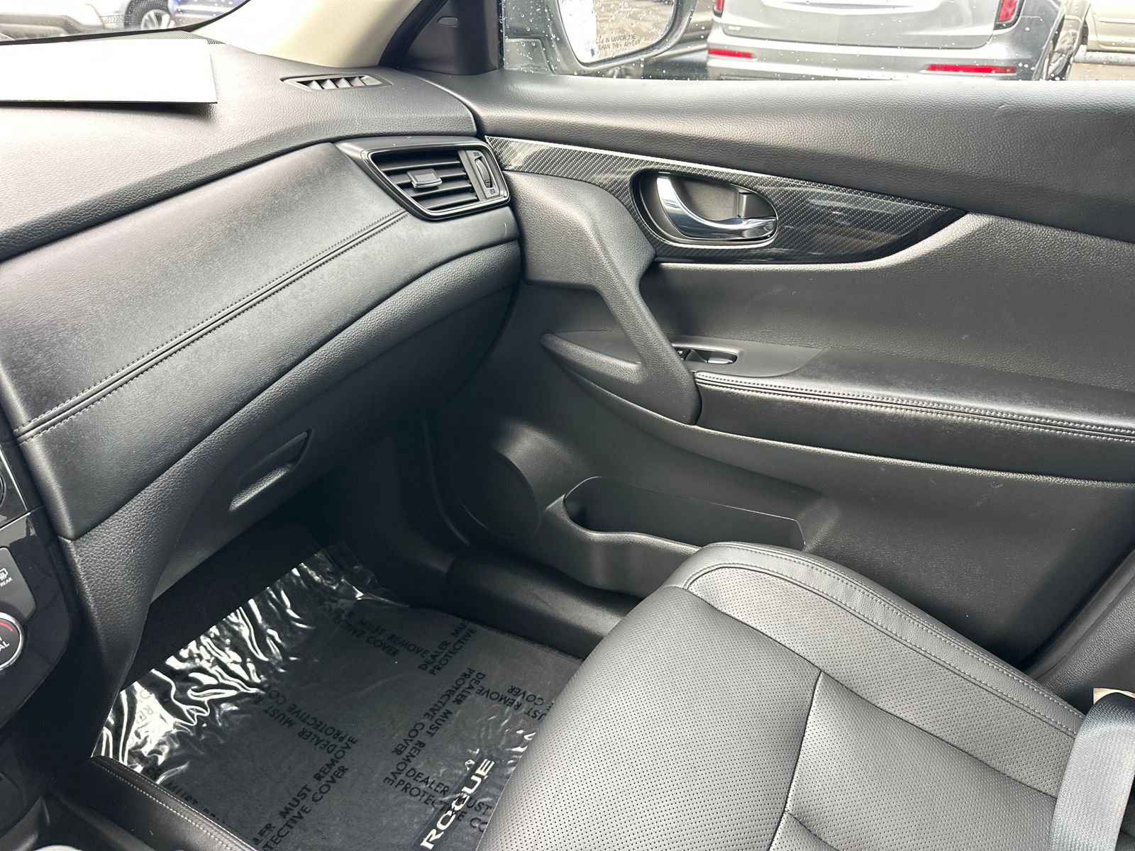 Used 2018 Nissan Rogue SL image 15