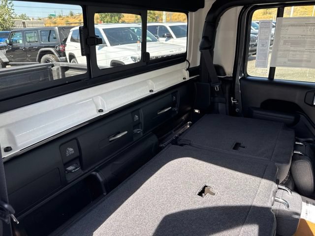 New 2026 Jeep Gladiator Sport AWD/4WD image 24