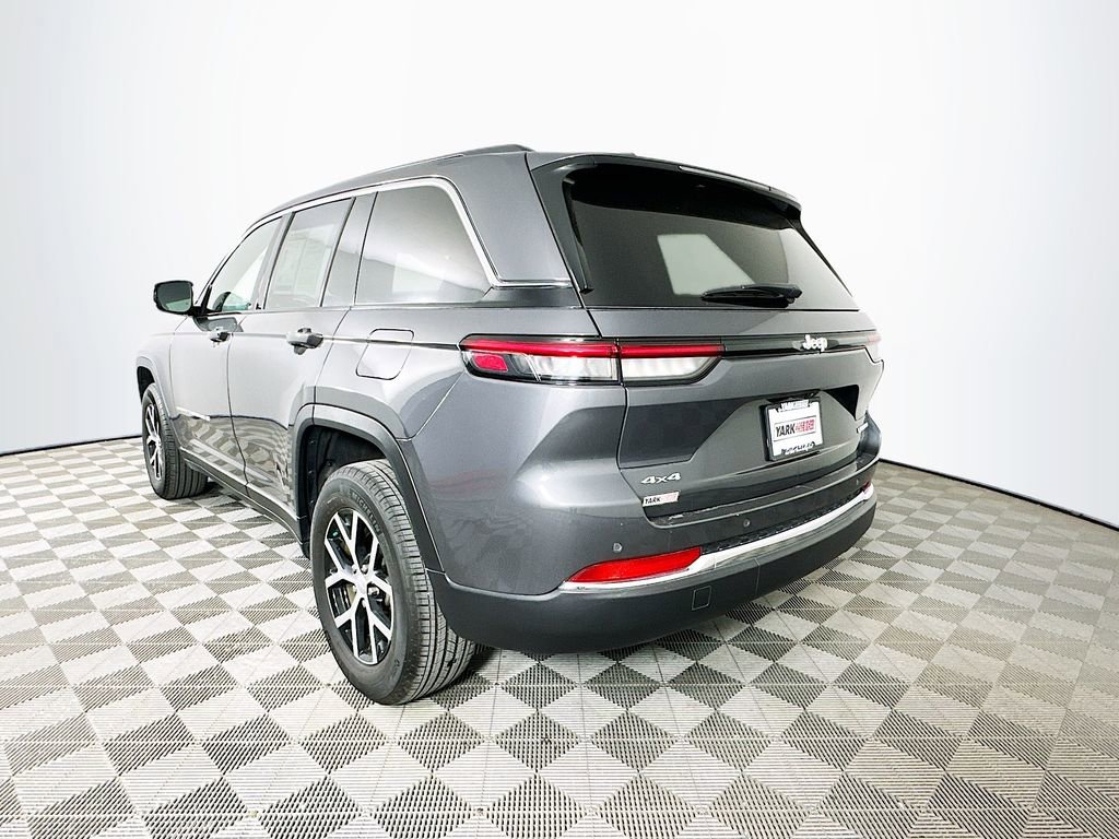 Certified 2025 Jeep Grand Cherokee Limited image 7