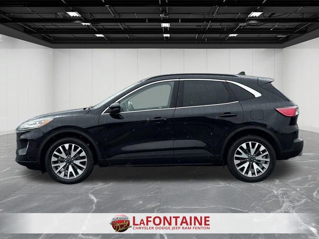 Used 2020 Ford Escape Titanium AWD/4WD image 2