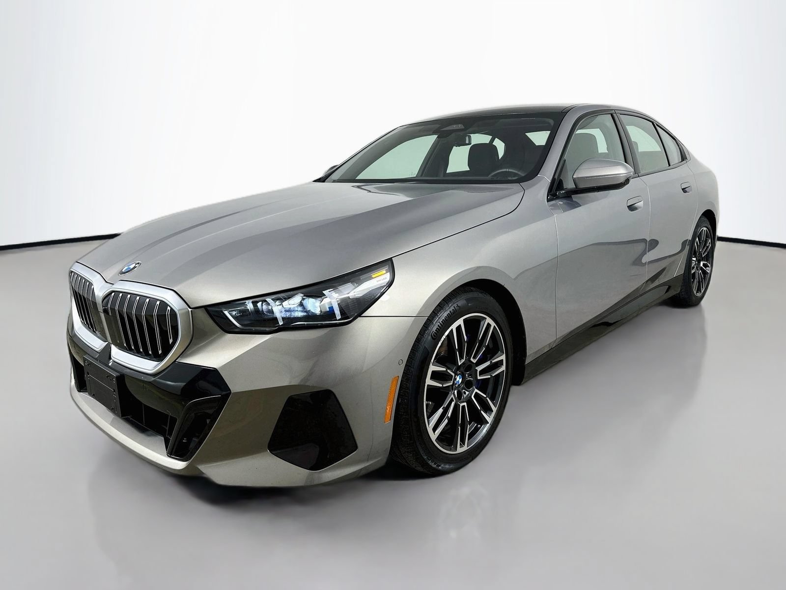 Used 2026 BMW 540i xDrive w/ M Sport Package