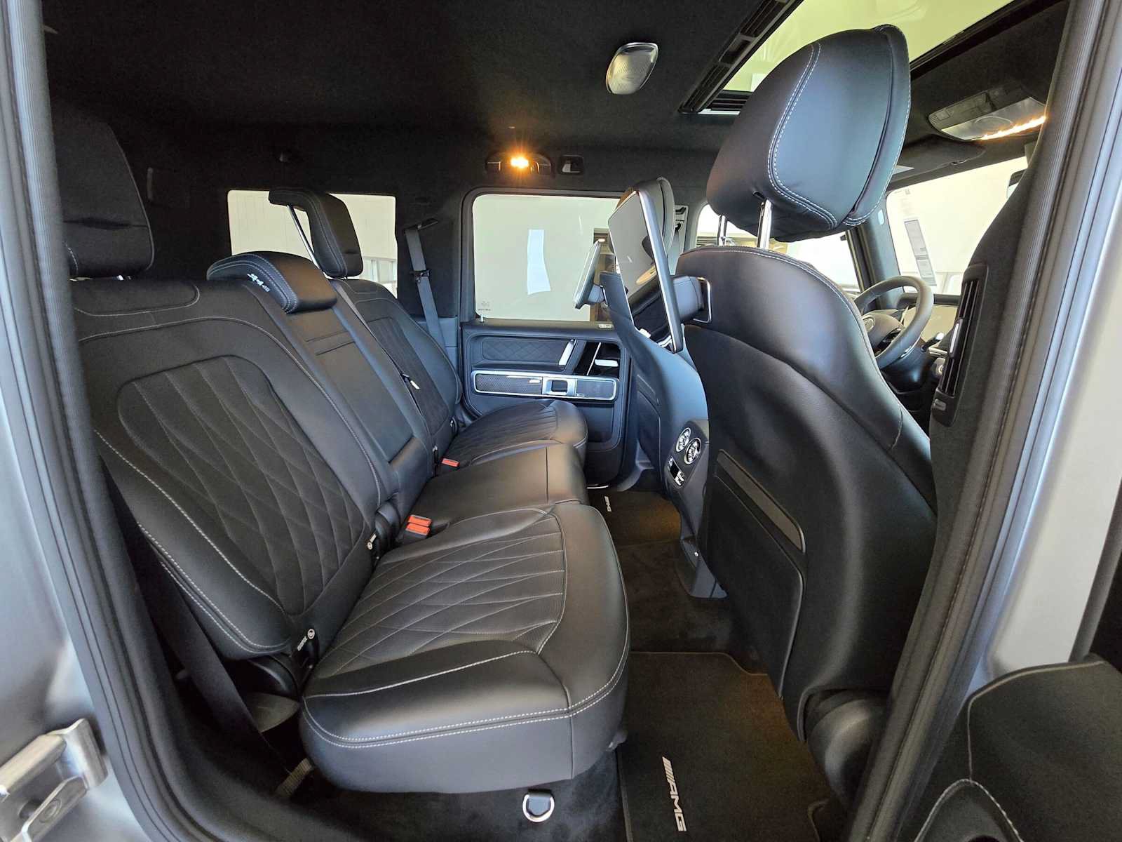 New 2027 Mercedes-Benz G 63 AMG 4MATIC image 12