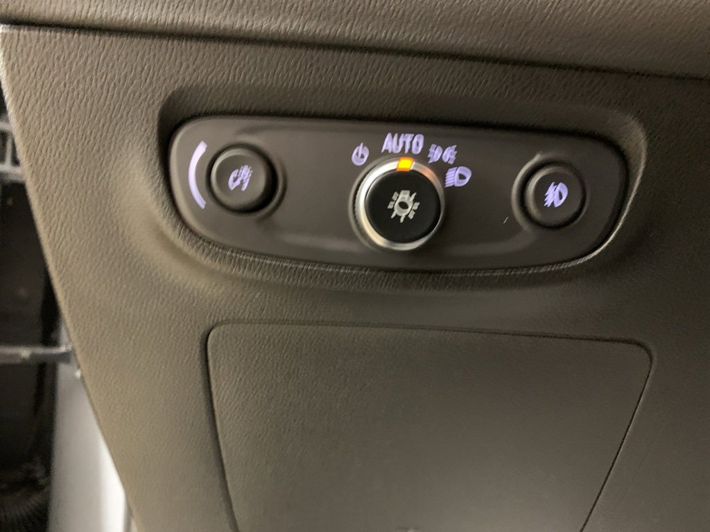 Used 2023 Buick Encore GX Preferred w/ Cold Weather Comfort Package image 18