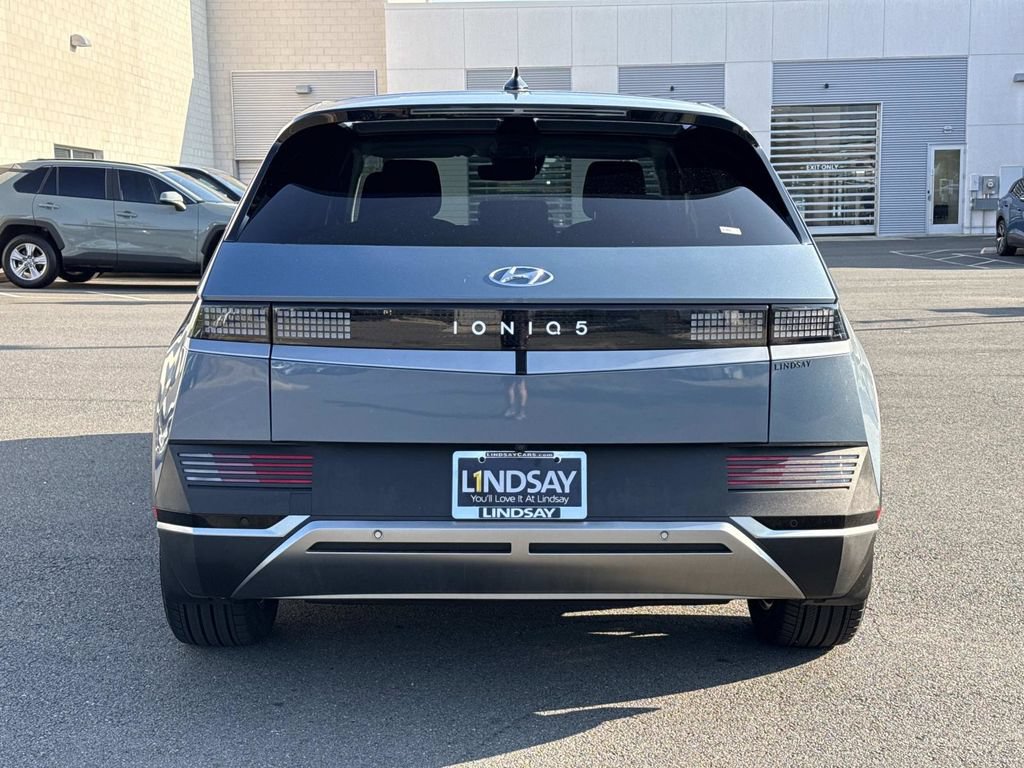 Used 2024 Hyundai Ioniq 5 SEL RWD image 4