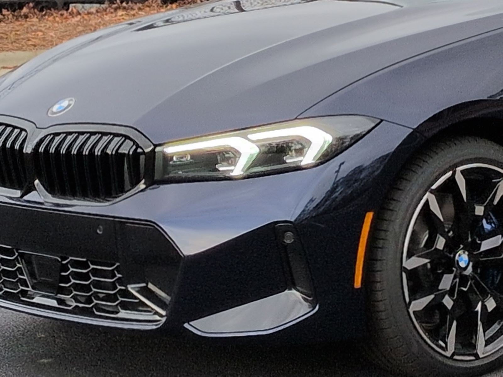 Certified 2026 BMW 330i Sedan w/ M Sport Package RWD image 6