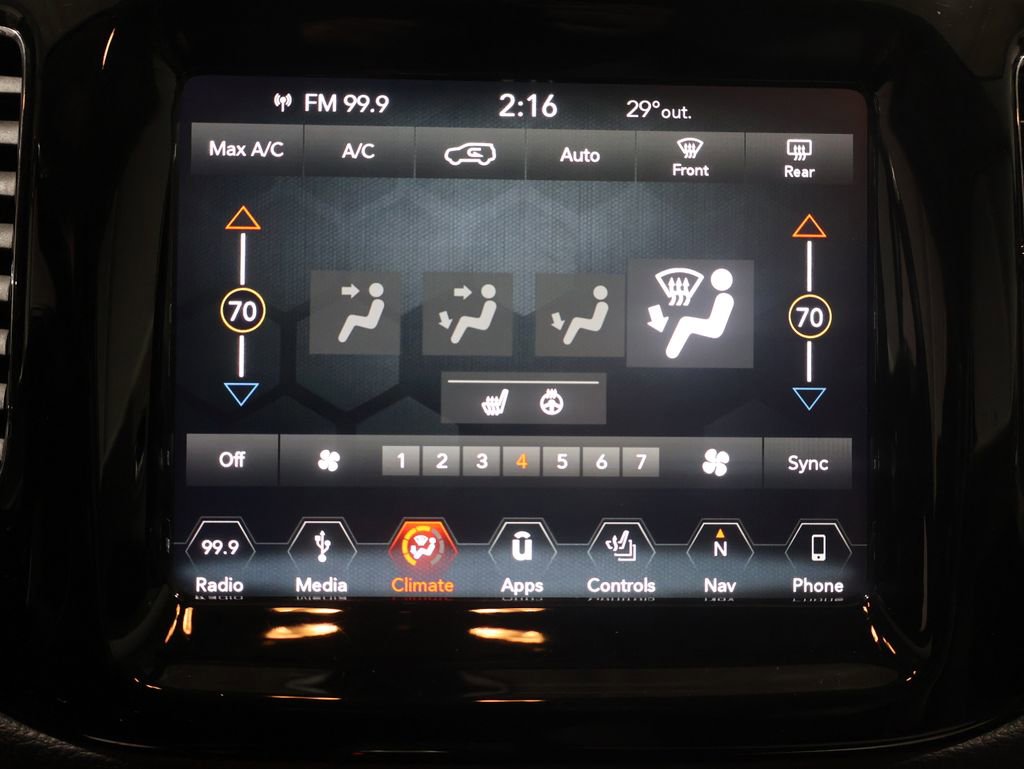 Used 2019 Jeep Compass Limited image 31