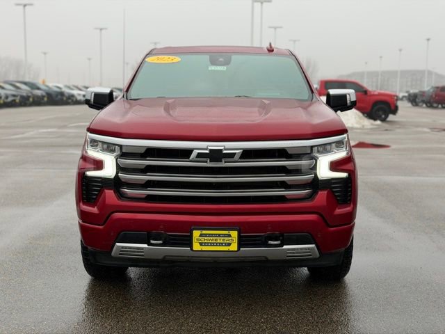 Used 2023 Chevrolet Silverado 1500 High Country w/ Technology Package image 2
