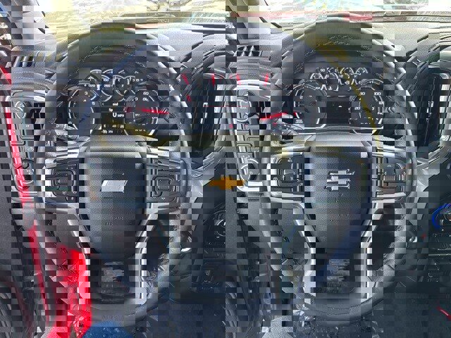 Used 2022 Chevrolet Silverado 2500 LT w/ Convenience Package image 11