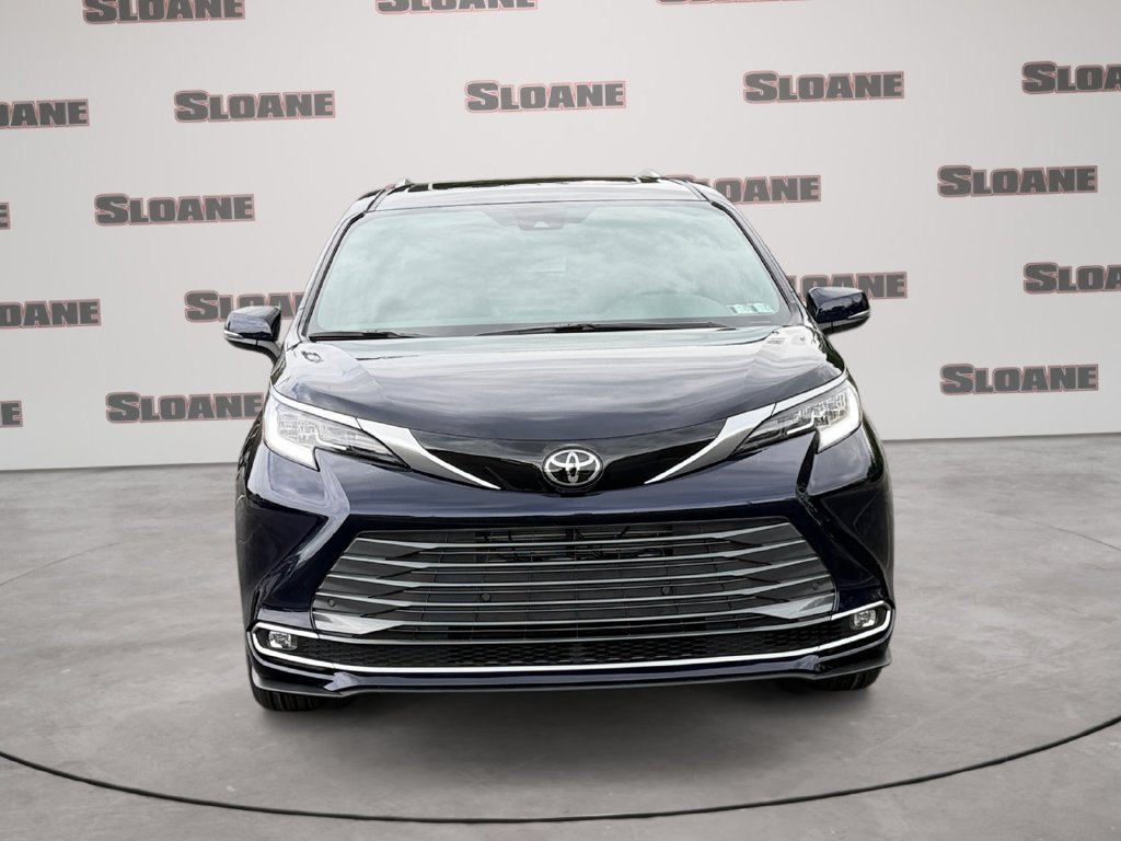 New 2026 Toyota Sienna Limited AWD/4WD image 8
