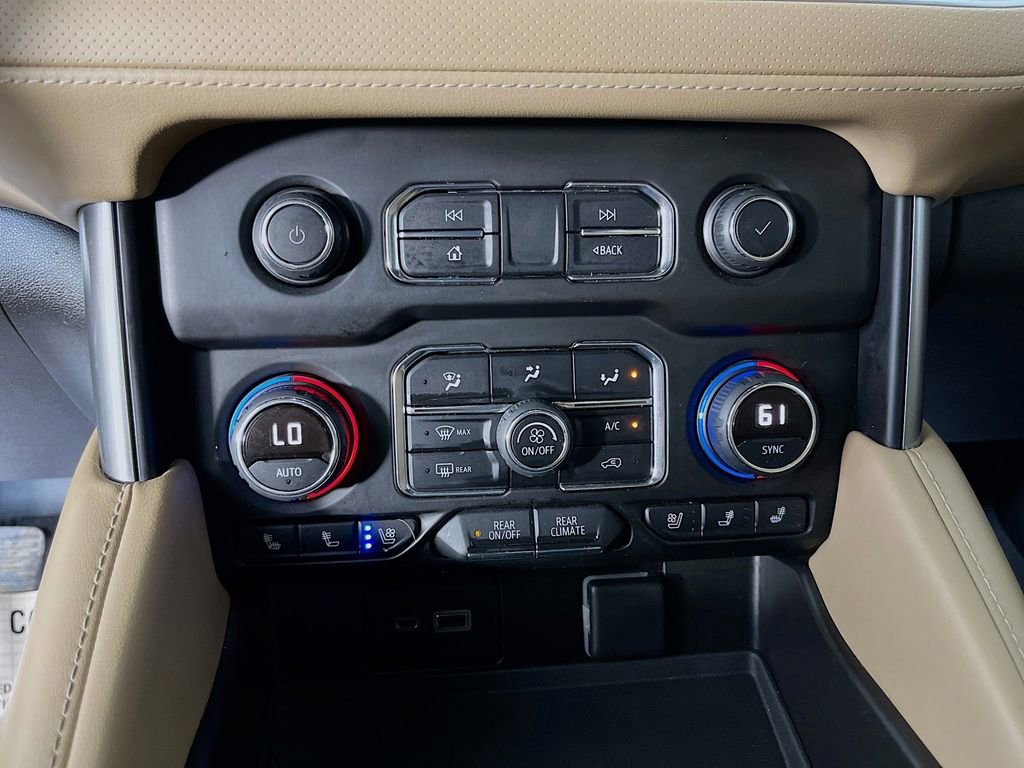 Used 2021 Chevrolet Tahoe Premier w/ Premium Package image 22