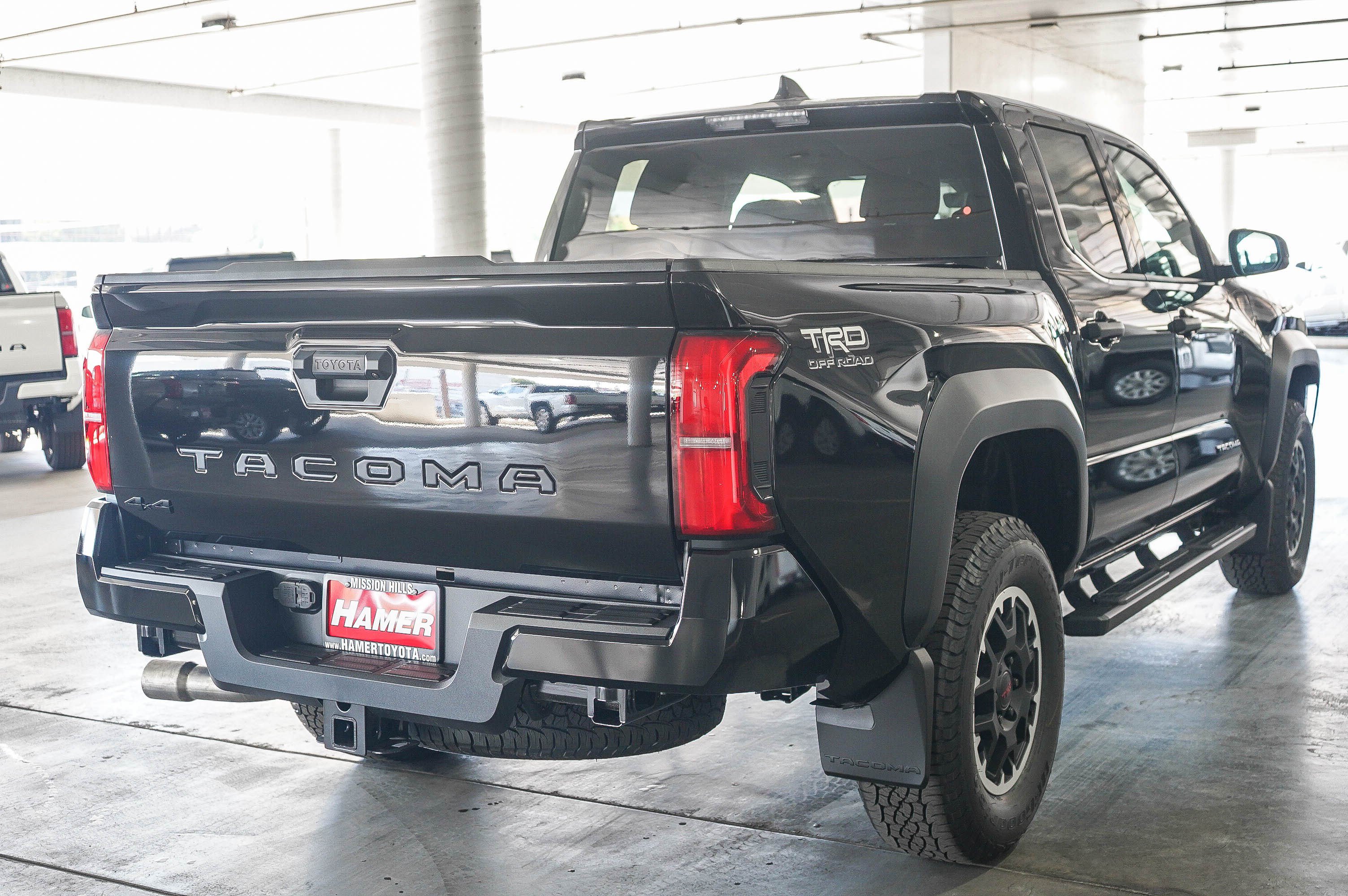 New 2026 Toyota Tacoma TRD Off-Road AWD/4WD image 7