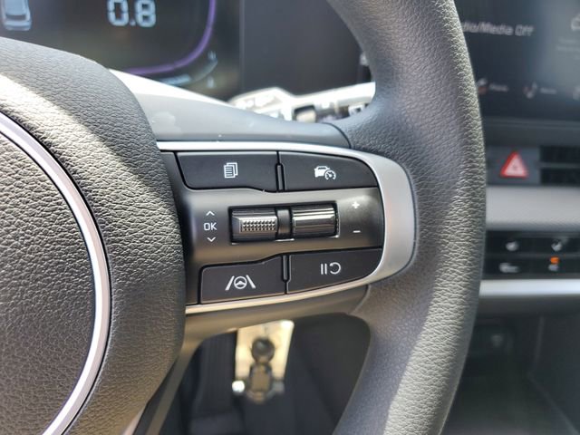 Certified 2025 Kia Sportage LX image 20