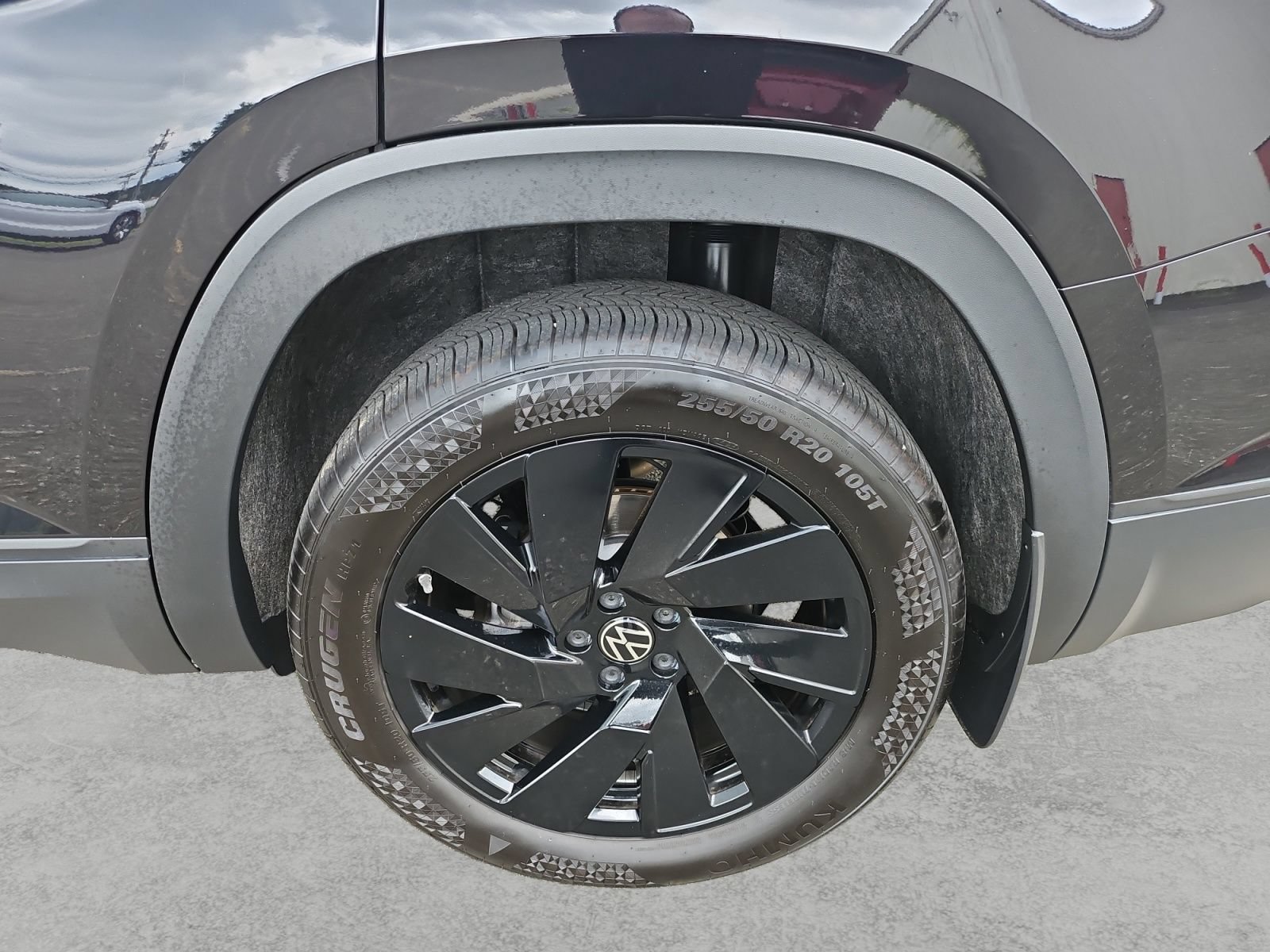 Used 2024 Volkswagen Atlas SE AWD/4WD image 44