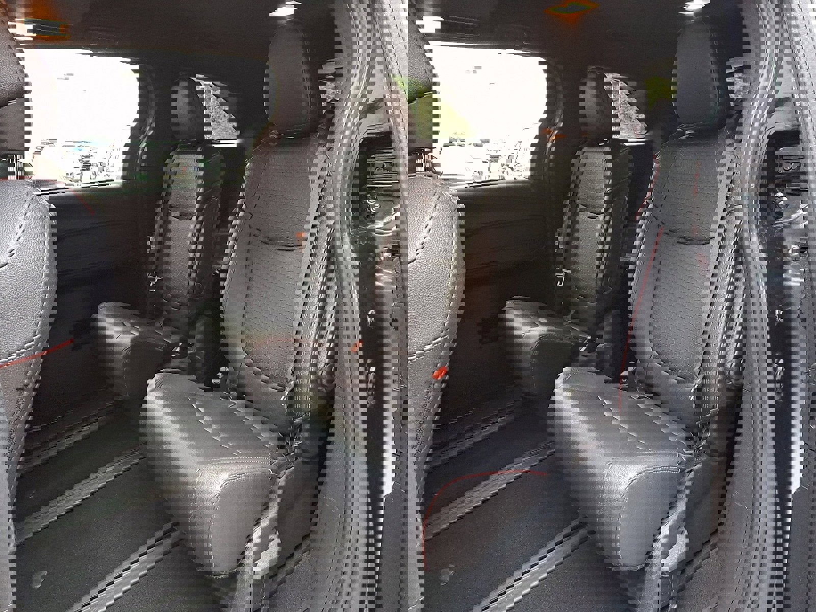 Used 2025 Toyota Sienna XSE FWD image 10