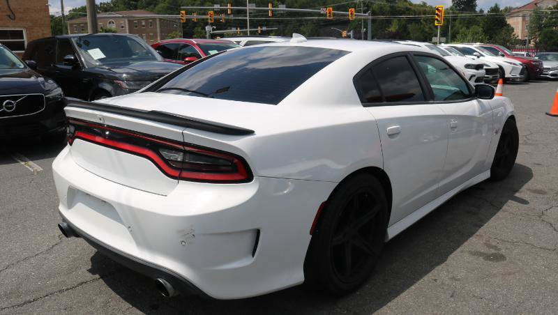 Used 2017 Dodge Charger R/T Scat Pack w/ Beats Audio Group RWD image 7