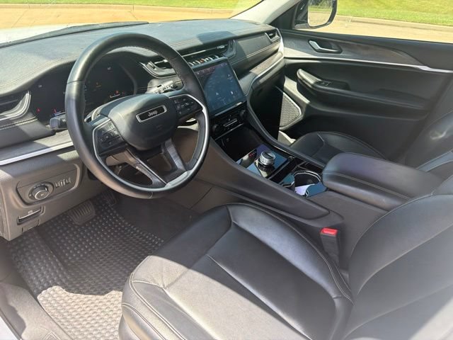 Used 2021 Jeep Grand Cherokee L Limited RWD image 11