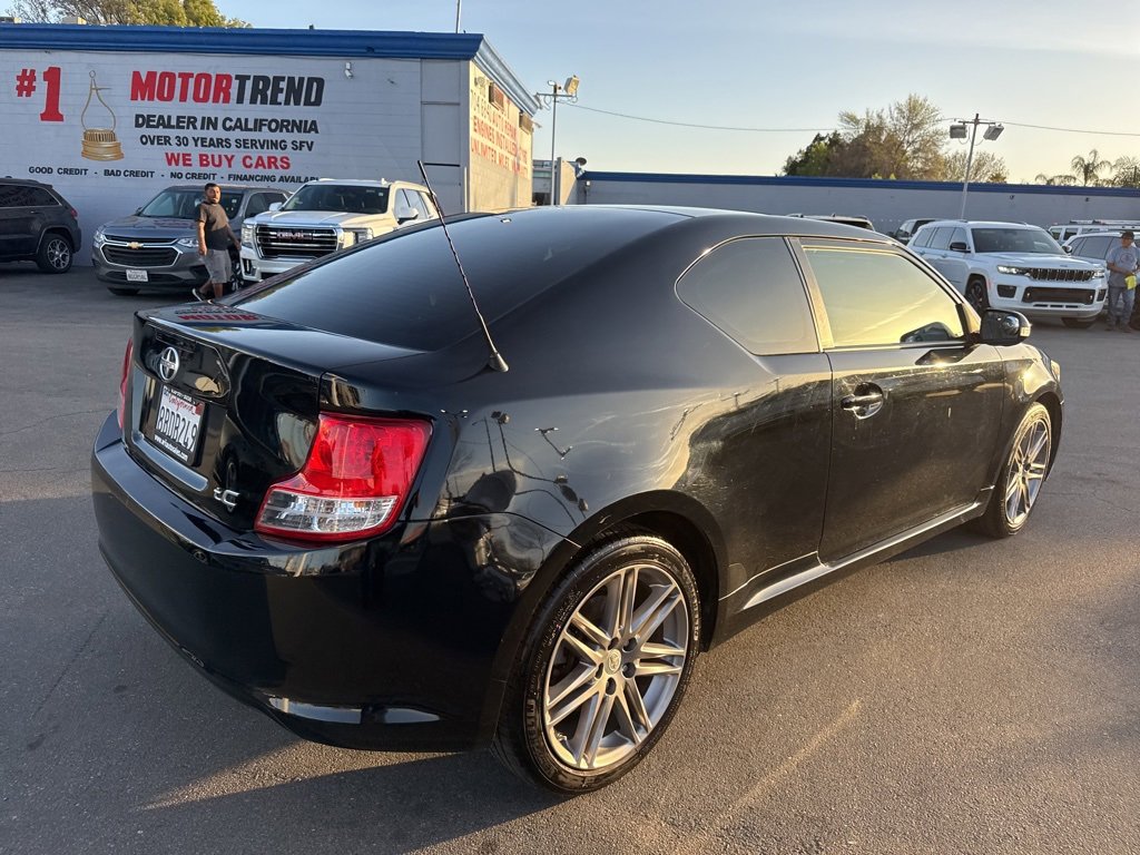 Used 2013 Scion tC Base image 4